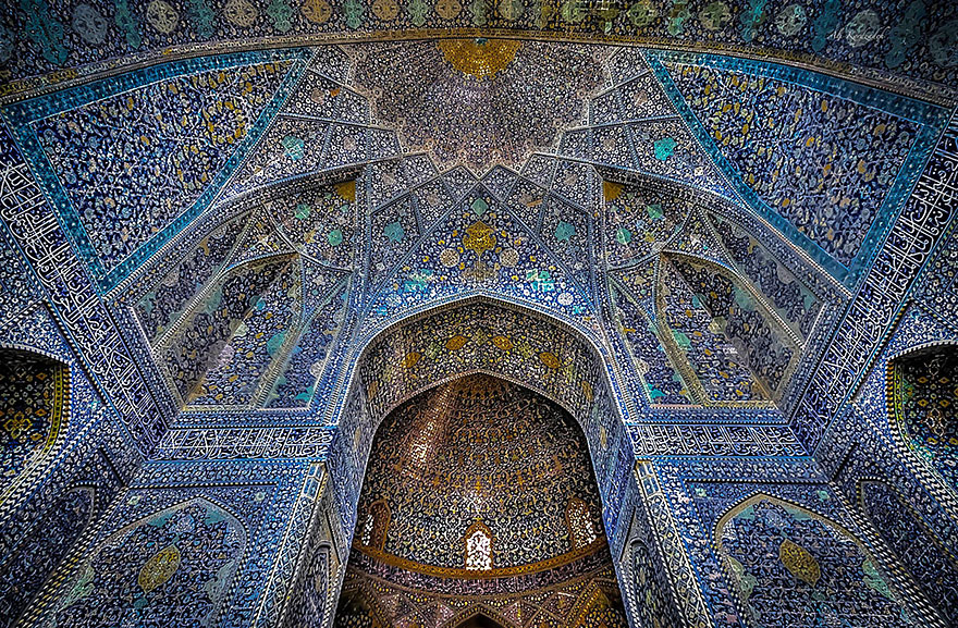 gran mosque of isfahan iran