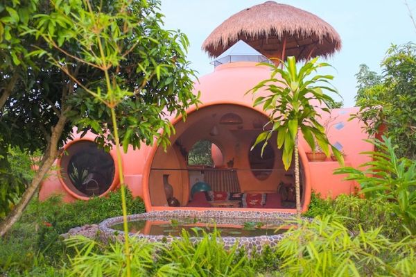 Esta fantástica casa de cuento se ha construido en tan solo 6 semanas en Tailandia 4