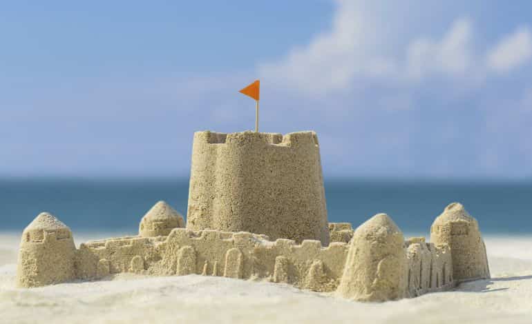 castillo en la playa