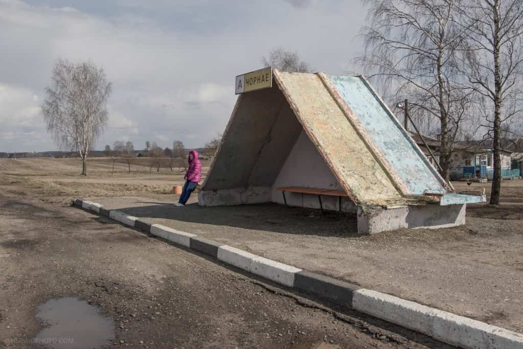 Arquitectura soviética parada de autobús - Bielorrusia