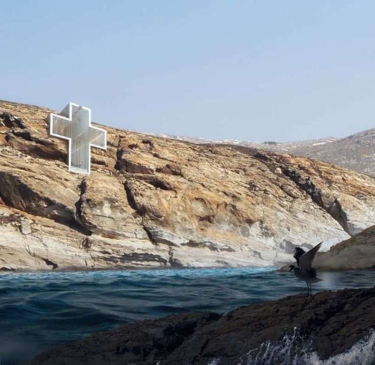 Iglesia de la Santa Cruz, un edificio único en el Mar Egeo