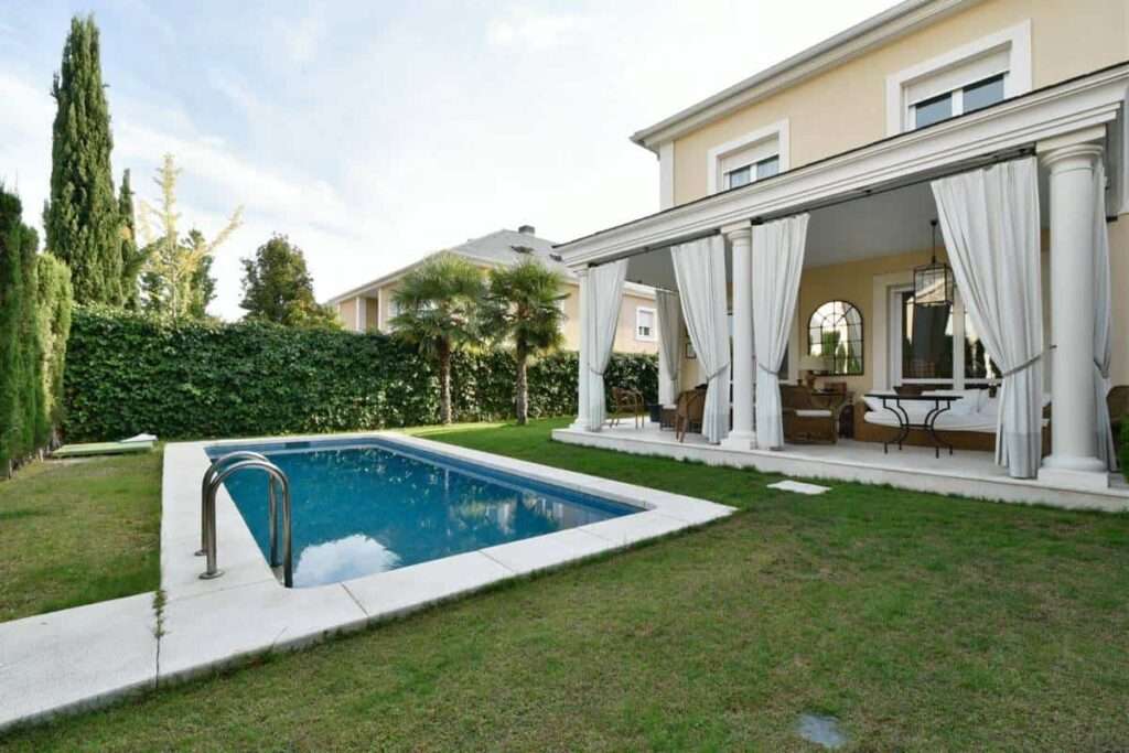 11 viviendas al norte de Madrid de ensueño - Arquitectura Ideal