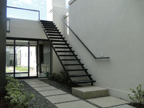 diseño y construcción de escaleras - escalera exterior