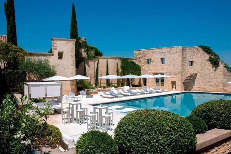GandiaBlasco acerca el Mediterráneo a las piscinas de 4 hoteles de lujo