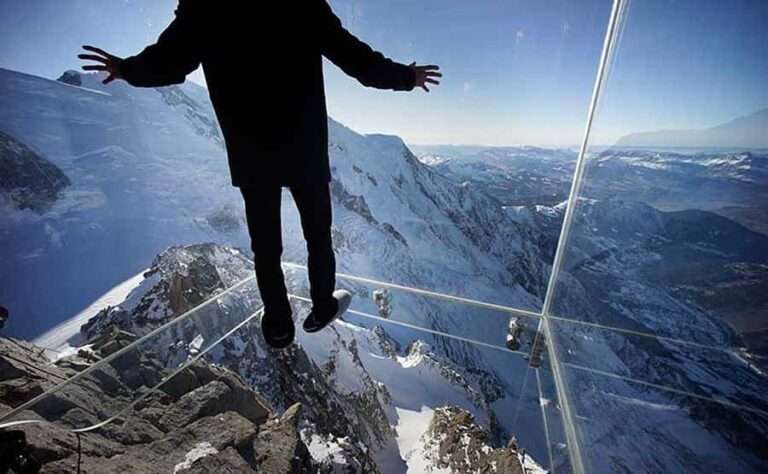 13 sorprendentes construcciones de cristal que te harán gritar