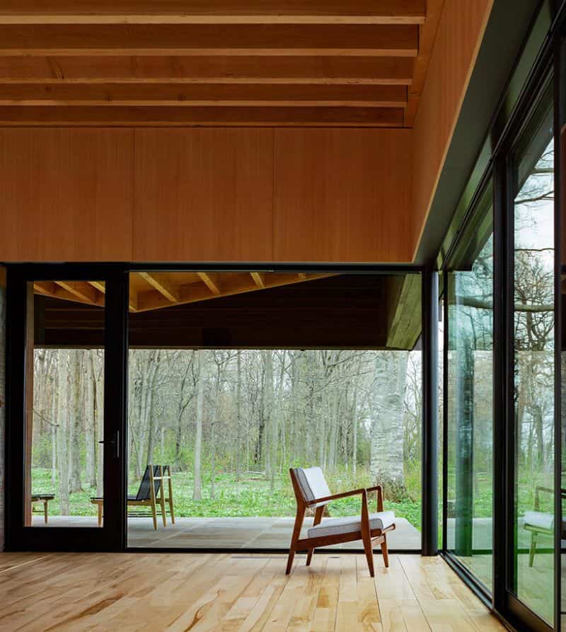 casa techo con forma de mariposa 8