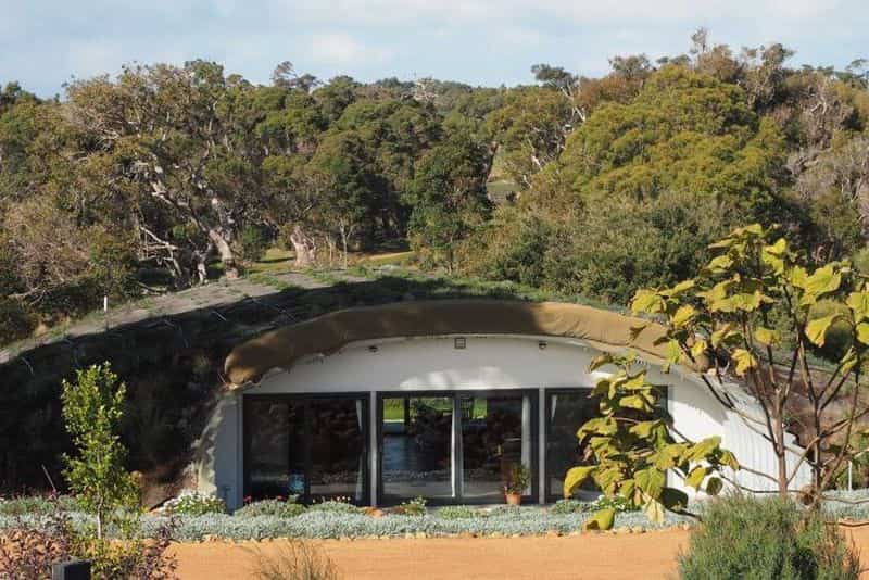 casas protegidas por tierra 2