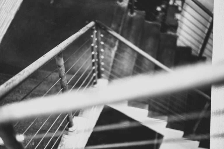 Cómo decorar unas escaleras sin morir en el intento
