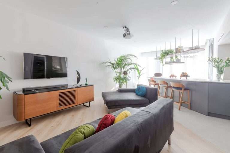 Diseño de un vivienda camaleónica que se adapta a dos formas de vida