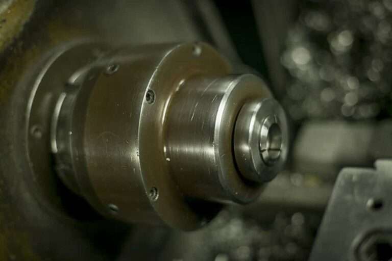 ¿Cómo elegir un torno industrial?