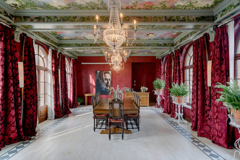 A la venta una de las propiedades que aparece en el vídeo musical de Adele ‘Easy On Me’