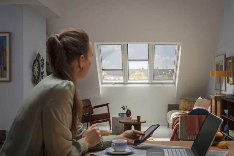 Nueva VELUX STUDIO 3 en 1 para conseguir mayor luz natural