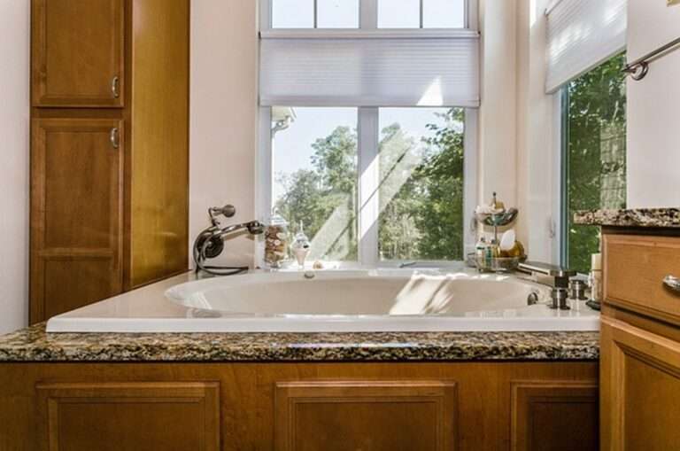 Beneficios de comprar un jacuzzi para el jardín o terraza