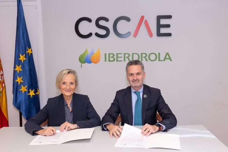 El CSCAE e Iberdrola se alían para impulsar la rehabilitación integral de viviendas con cargo a los fondos Next Generation
