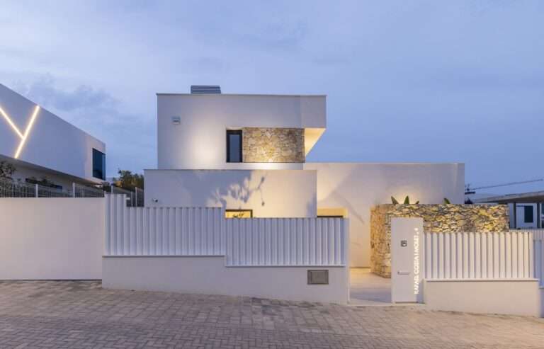 El nuevo proyecto de Sergi Gargallo obtiene la certificación Passivhaus Plus y produce más energía de la que consume