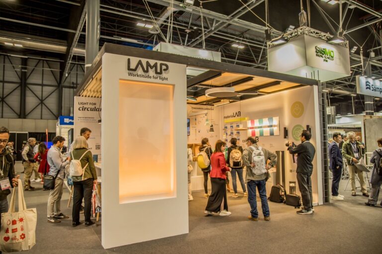 Lamp cierra Rebuild con éxito y detecta un interés cada vez mayor en las soluciones de iluminación técnica