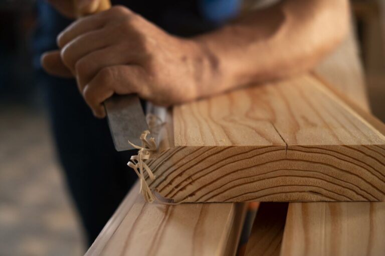 Construcción y madera: Una simbiosis vital para la arquitectura sostenible