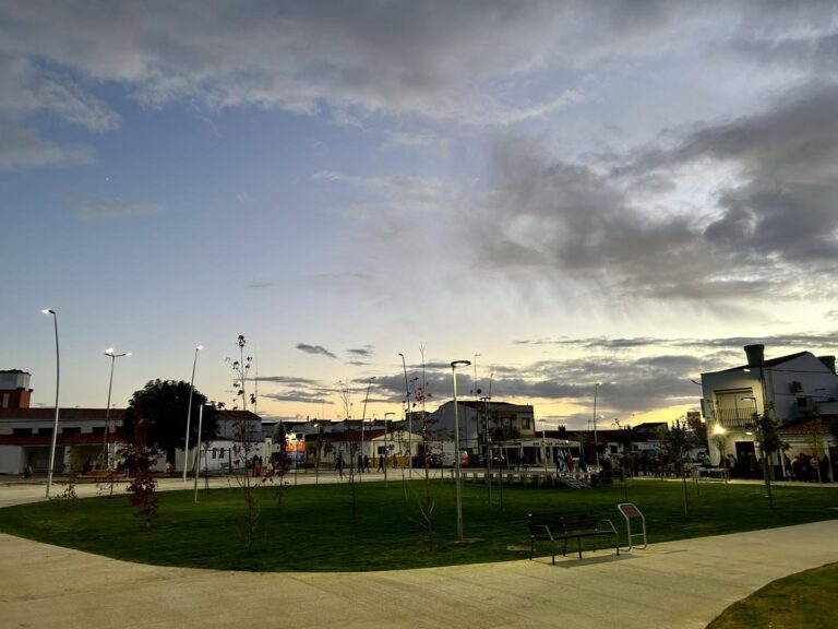 La Plaza de España, de Entrerríos, protagonista de #ArquitecturasParaLaIgualdad