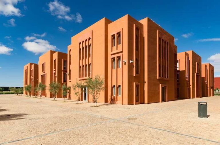 La Universidad Mohammed VI incorpora soluciones de EMAC® Grupo en su campus