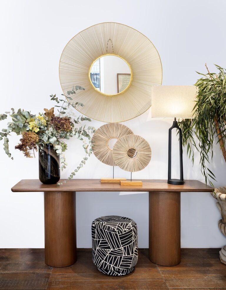 Consolas en Tendencia: De Muebles Auxiliares a Rincones Protagonistas este Otoño