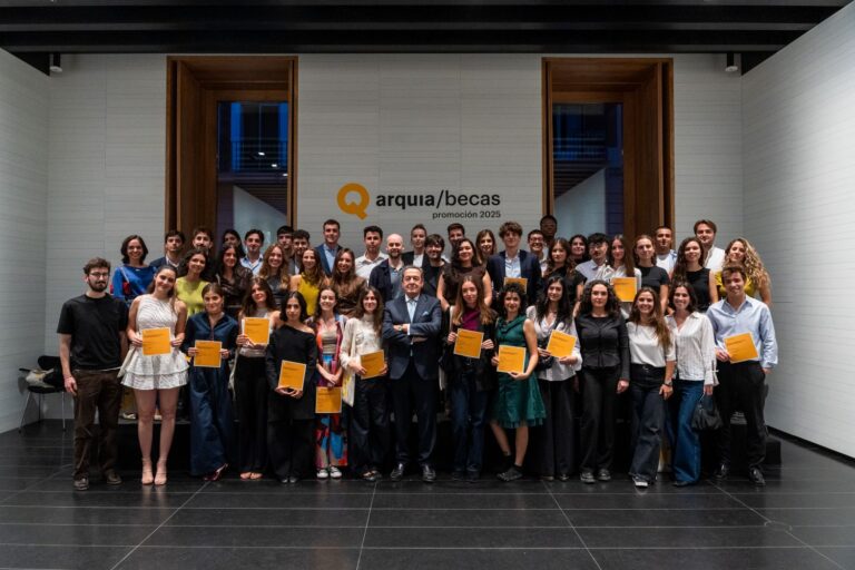 49 jóvenes arquitectos son premiados con las Becas Arquia y realizarán sus prácticas en estudios líderes mundiales