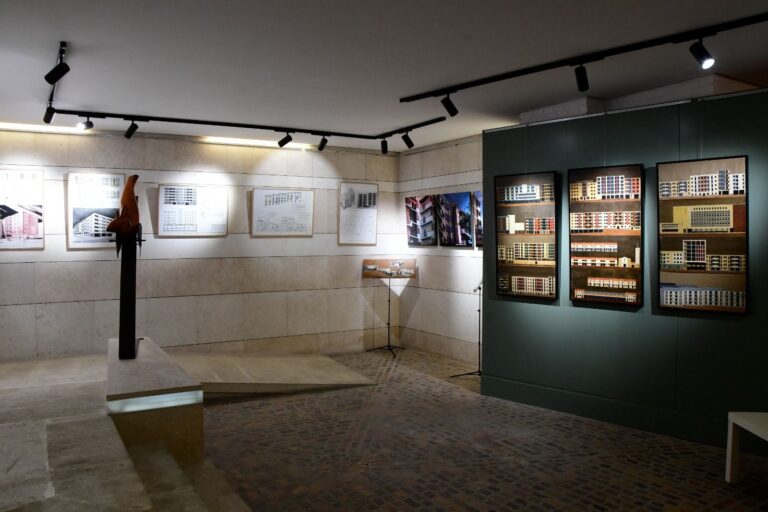 Cuenca: El Legado Transformador de Francisco León Meler