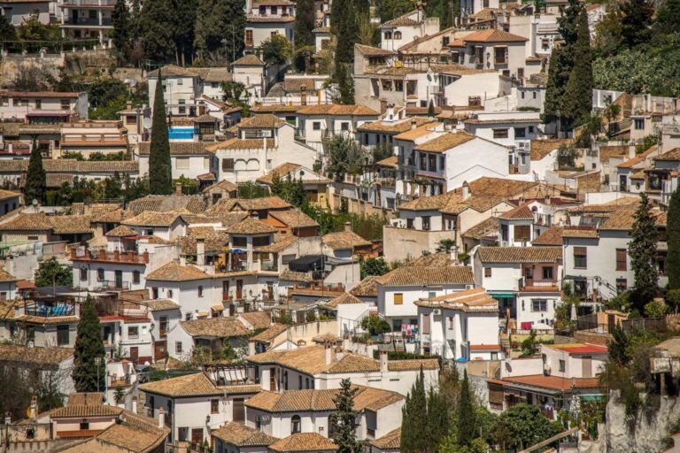 Una De Cada Cuatro Viviendas En Venta En España Tiene Más De 50 Años