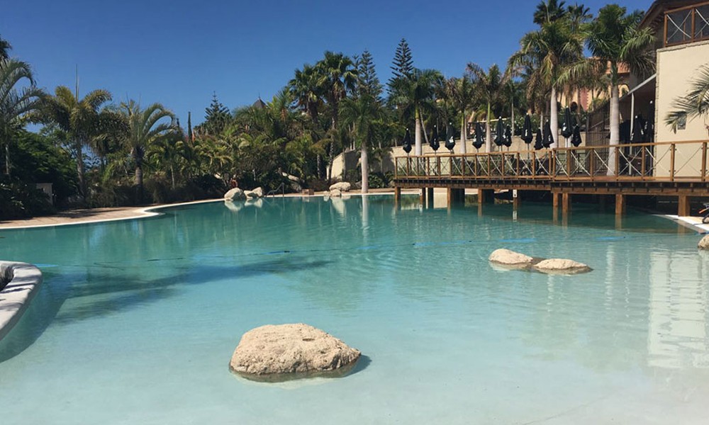 a piscina en 2026 una extension natural de la vivienda 2