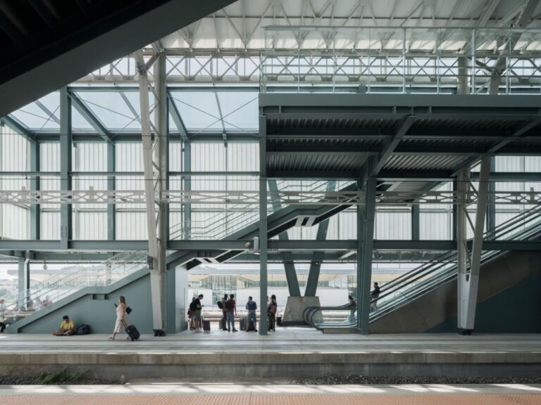 Inauguración del nuevo edificio de viajeros en la estación de Santiago de Compostela-Daniel Castelao