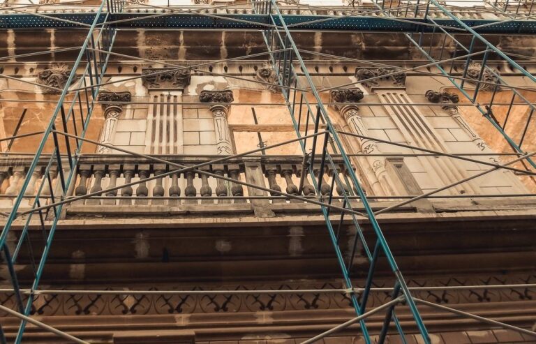 La rehabilitación gana terreno a la obra nueva